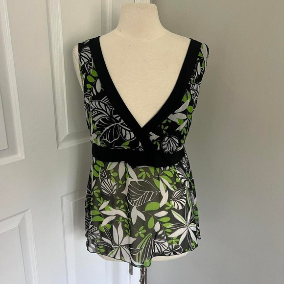 Agenda Tops - Y2K GREEN AND BLACK AGENDA FLORAL PRINT SHEER TIE BACK TANK TOP